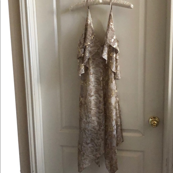 Gorgeous Gold SugarLips Dress 👗 - Picture 2 of 8